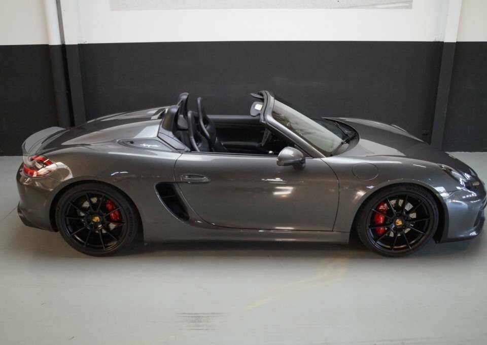Image 42/50 of Porsche Boxster Spyder (2016)