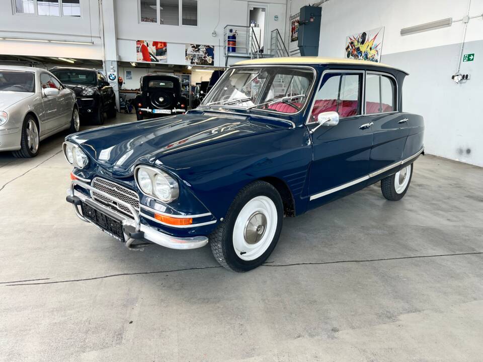 Image 4/38 de Citroën Ami 6 Berline (1968)