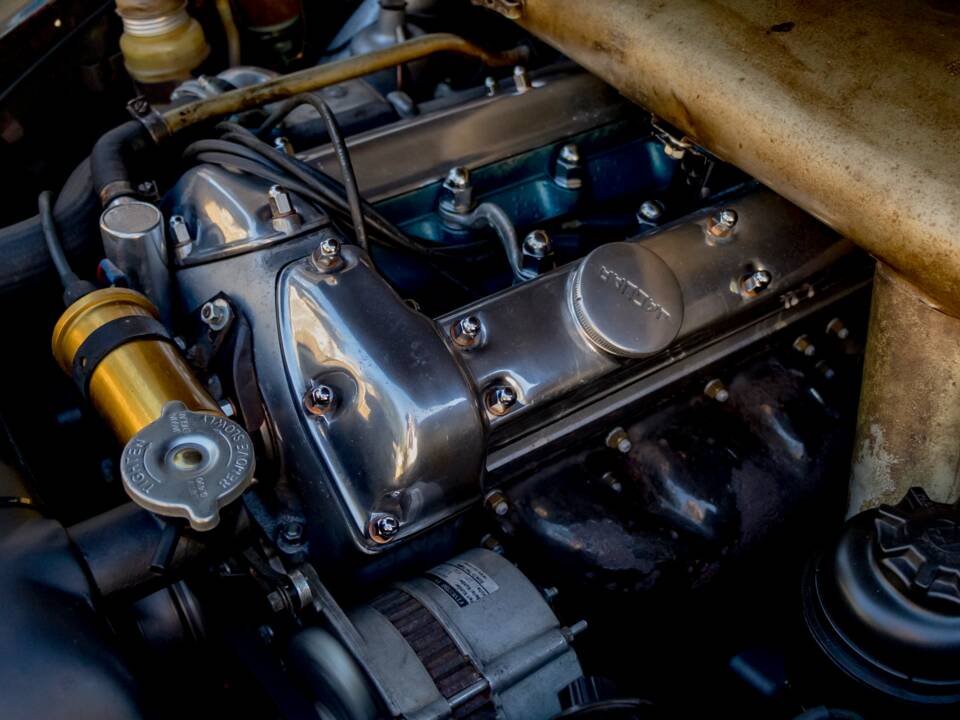 Image 31/33 of Jaguar Type S 3.4 (1968)