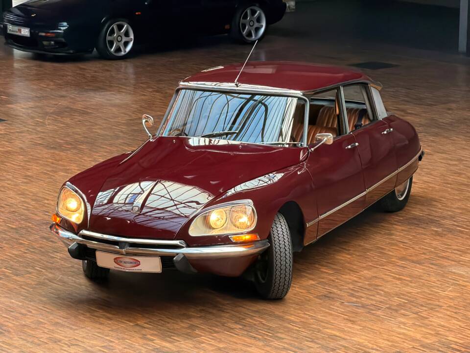 Afbeelding 1/37 van Citroën DS 21 Pallas (1967)