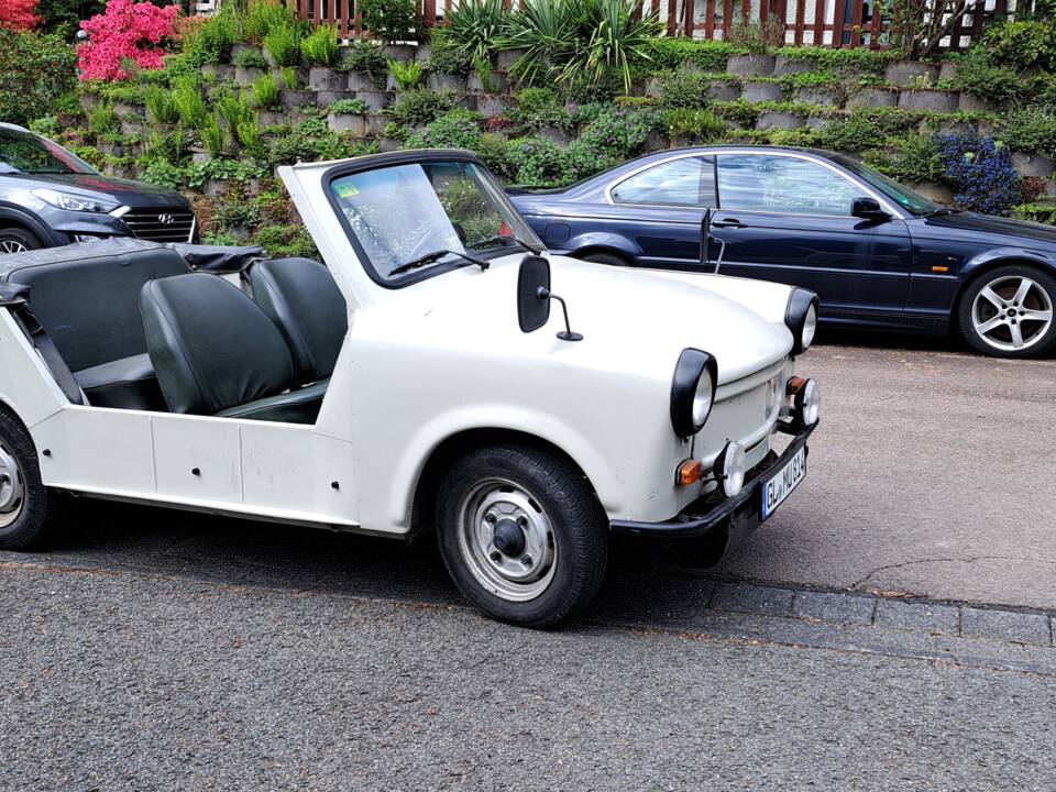 Image 3/5 de Trabant 601 A (1990)