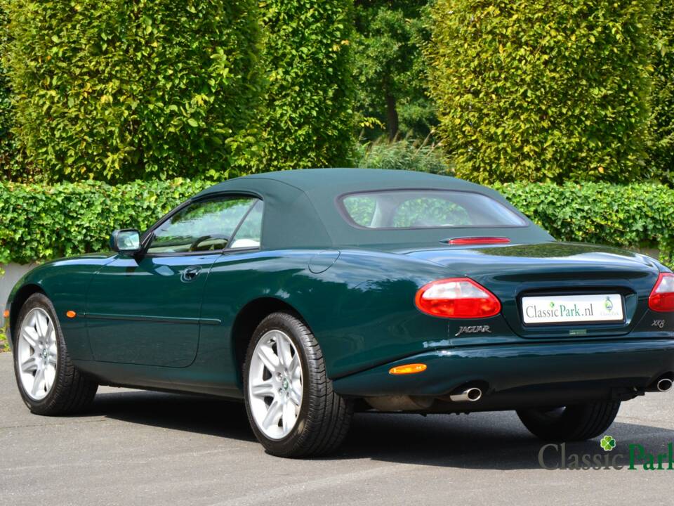 Imagen 8/50 de Jaguar XK8 4.0 (1998)