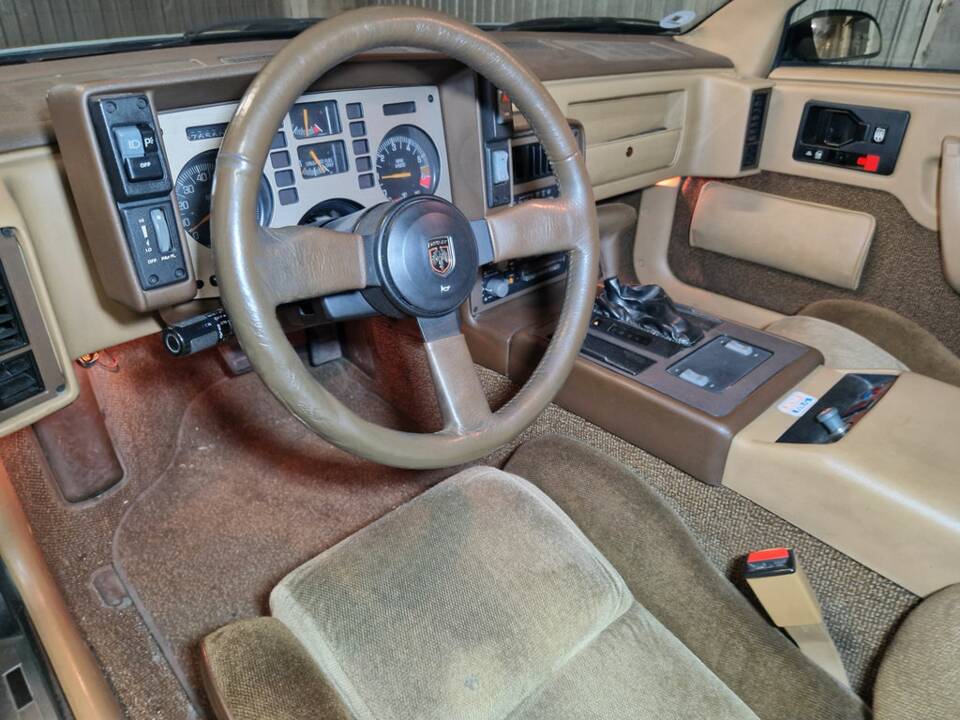 Image 2/8 of Pontiac Fiero GT (1985)