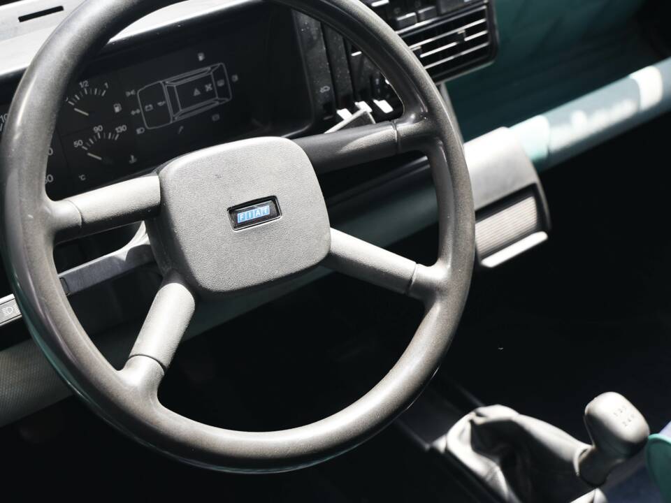 Image 29/40 of FIAT Panda 4x4 1,0 (1988)