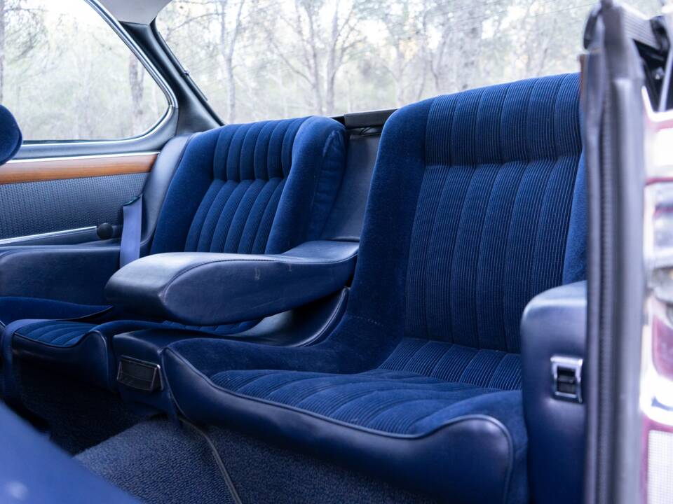 Afbeelding 13/15 van BMW 3.0 CS (1973)