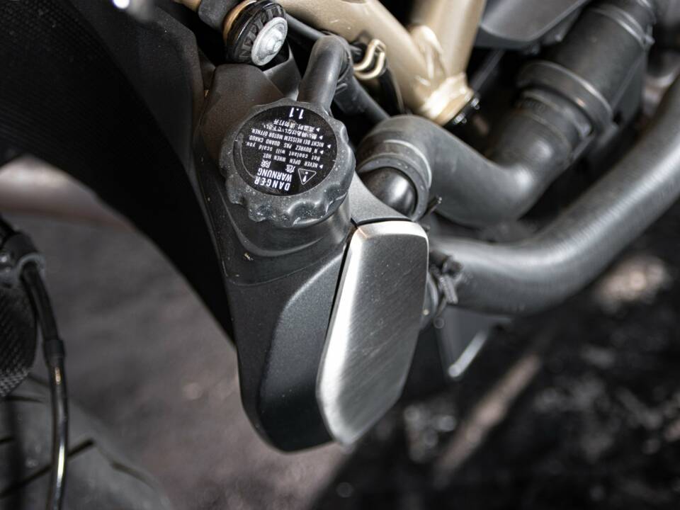 Bild 48/50 von Ducati DUMMY (2018)