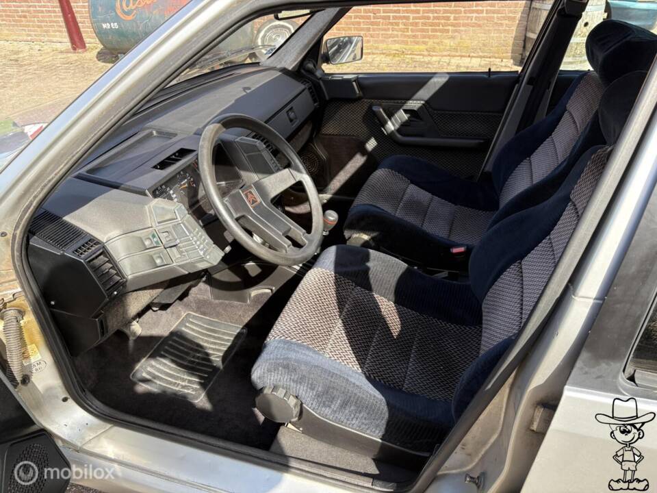 Imagen 27/50 de Citroën BX 19 Sport (1986)