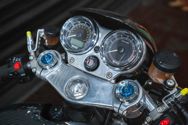 Image 7/38 of Norton Dominator SS (2015)