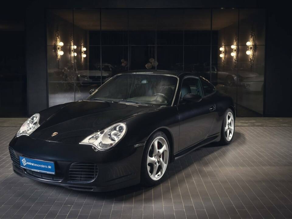 Bild 2/15 von Porsche 911 Carrera 4S (2003)