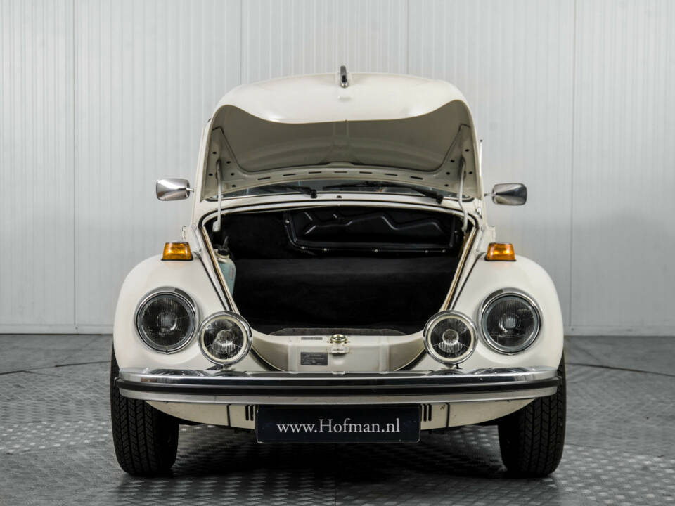 Bild 38/50 von Volkswagen Beetle 1303 LS (1974)