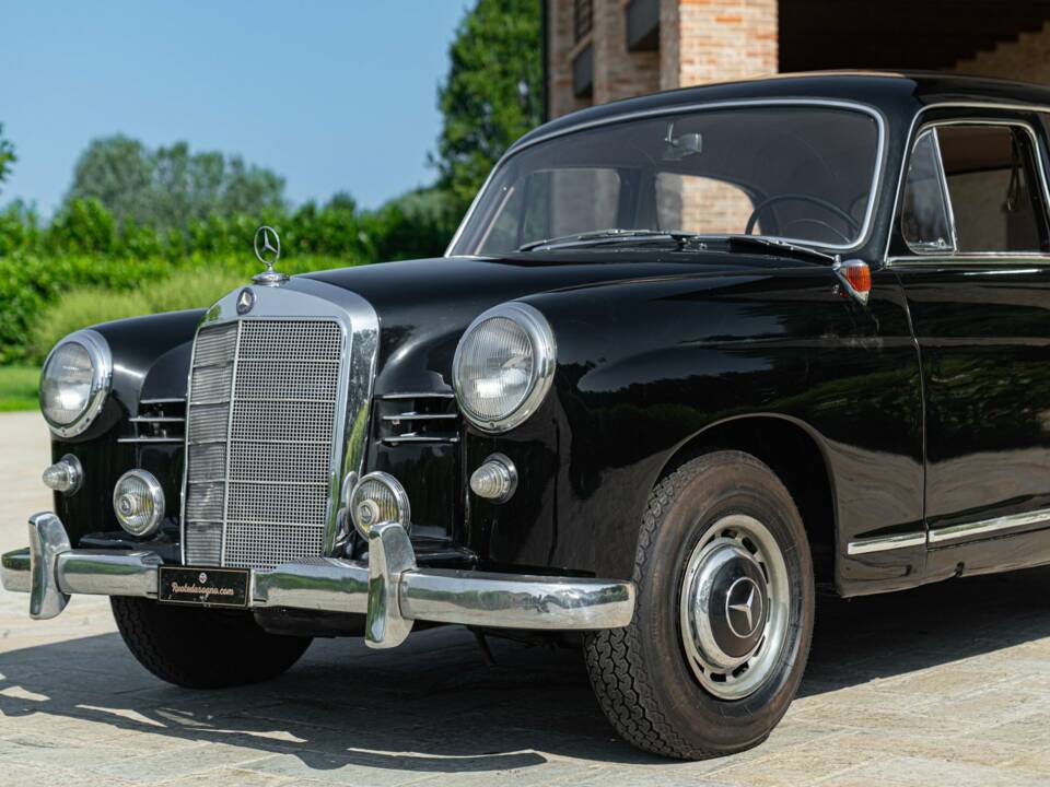 Image 17/50 of Mercedes-Benz 190 SL (1955)