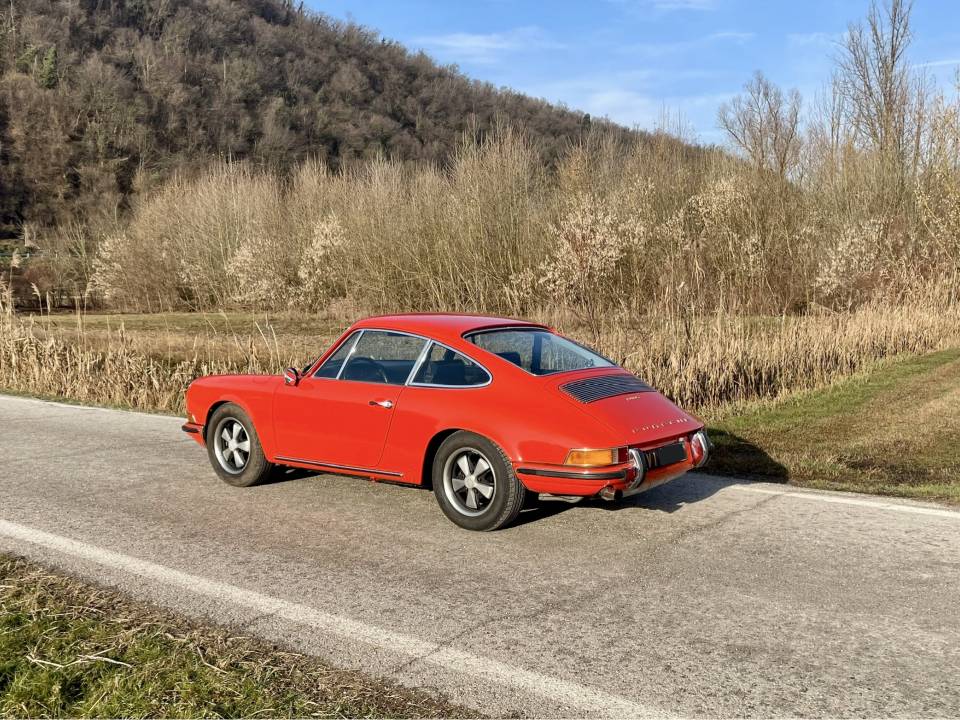 Bild 5/28 von Porsche 911 2.2 S (1970)