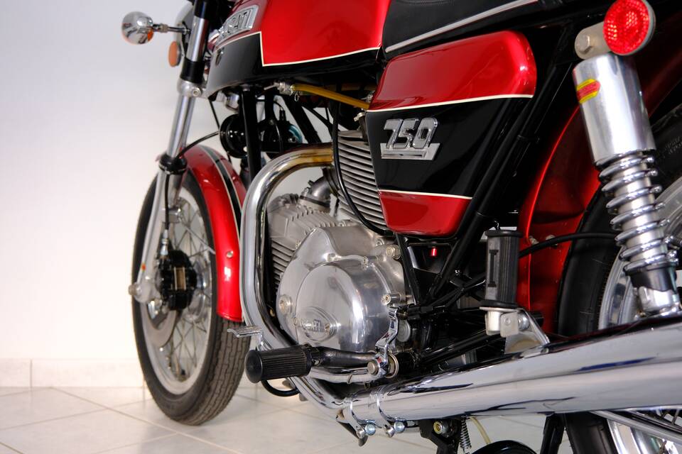 Immagine 69/96 di Ducati 750 GT (1974)