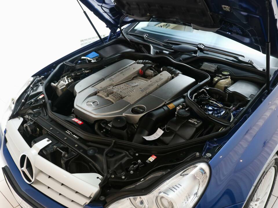 Bild 10/13 von Mercedes-Benz CLS 55 AMG (2005)