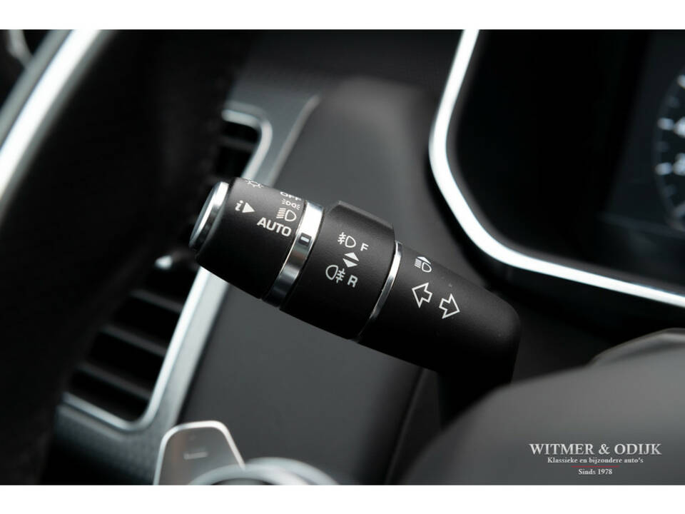Image 25/40 of Land Rover Range Rover Sport P400e PHEV (2019)