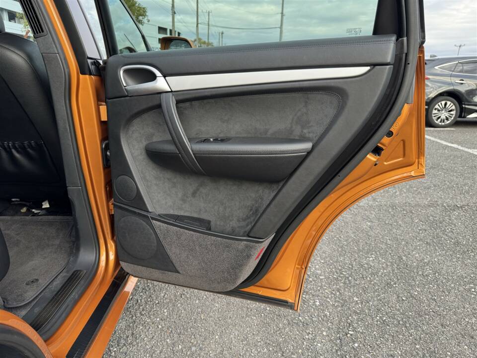 Bild 26/53 von Porsche Cayenne GTS (2008)