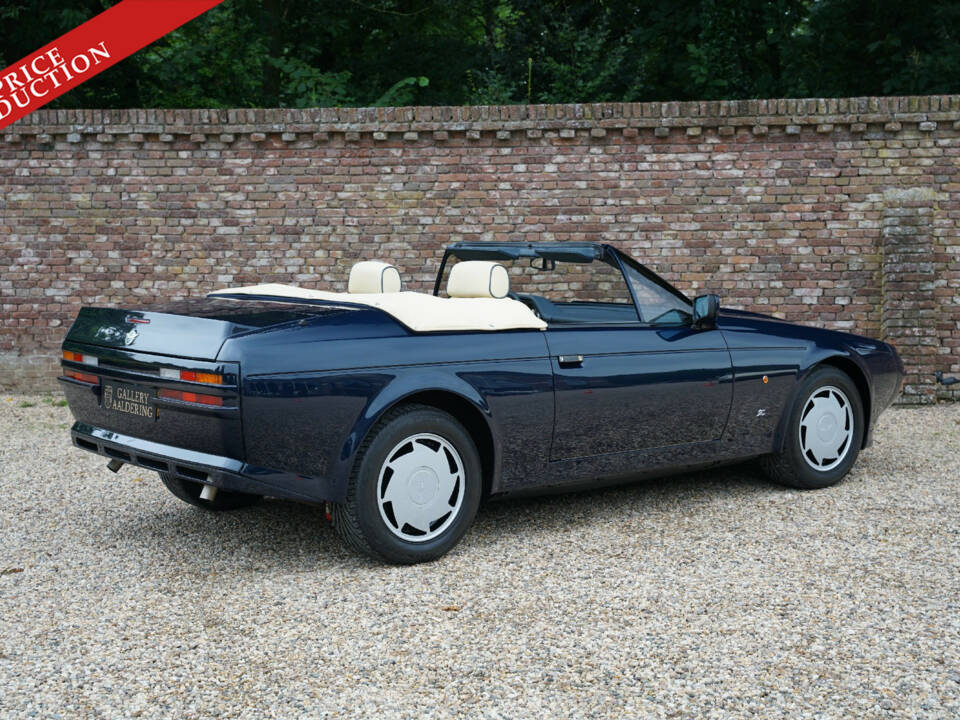 Image 44/50 de Aston Martin V8 Zagato Vantage Volante (1990)