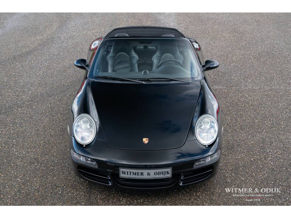 Bild 9/29 von Porsche 911 Carrera 4S (2006)