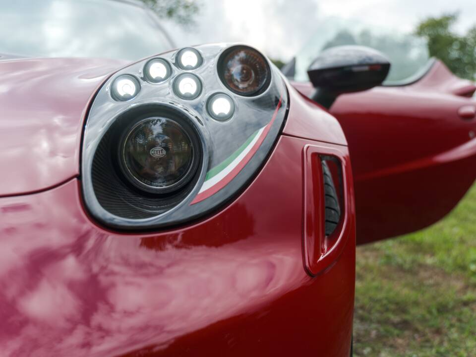 Imagen 62/67 de Alfa Romeo 4C (2015)