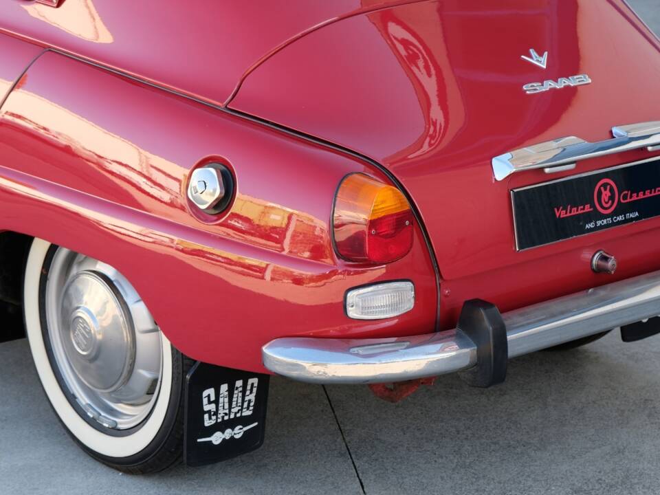 Image 43/59 de Saab 96 V4 (1971)