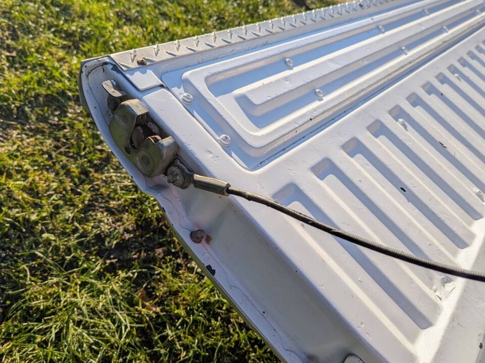 Image 16/65 of Ford F-150 (1991)