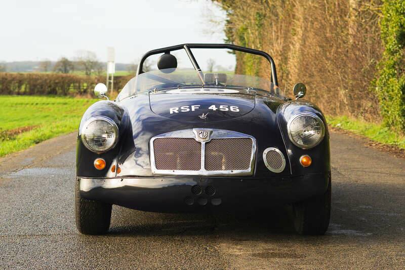 Image 6/35 de MG MGA 1850 (1958)