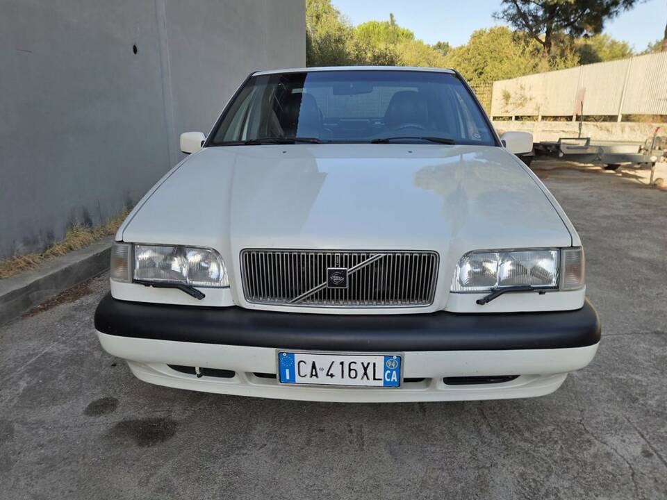 Image 6/8 of Volvo 850 2.0 (1994)