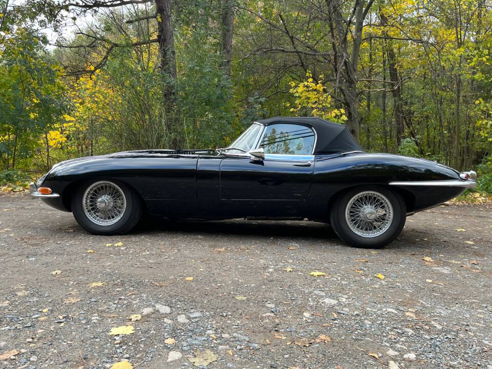 Bild 10/47 von Jaguar E-Type (1968)