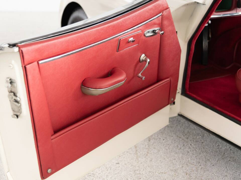 Bild 30/45 von Jaguar XK 150 3.4 S OTS (1958)