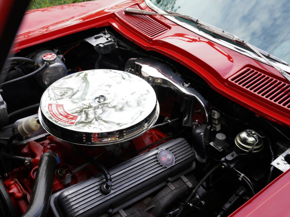 Image 22/50 of Chevrolet Corvette Sting Ray (1963)