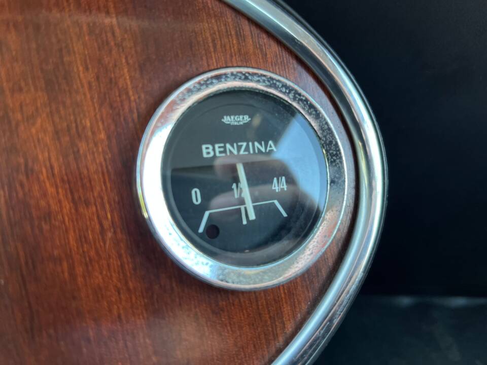 Bild 42/90 von Innocenti Mini 1001 Export (1975)