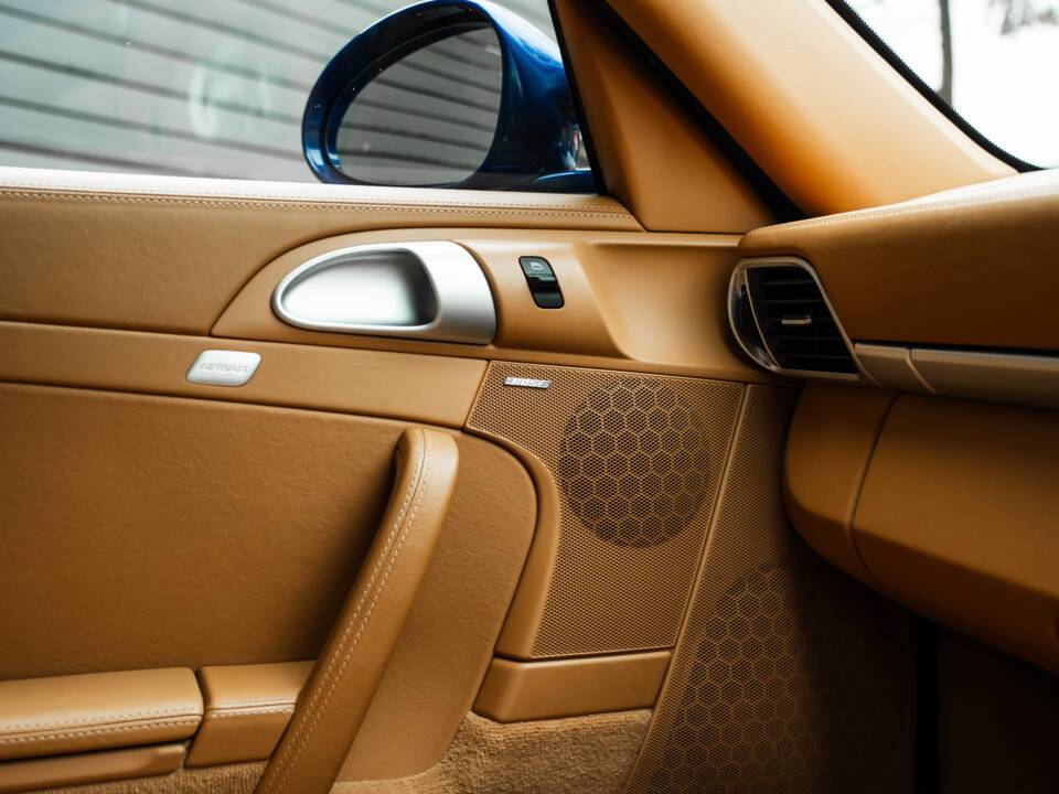 Bild 21/51 von Porsche 911 Carrera 4 GTS (2011)