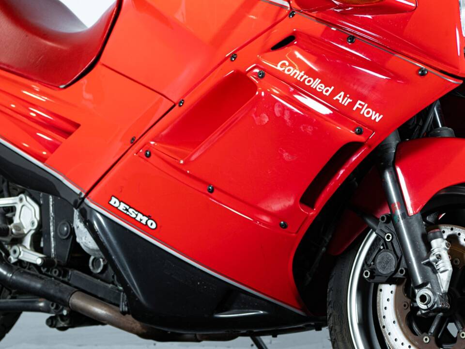 Image 42/50 of Ducati 750 Paso (1987)
