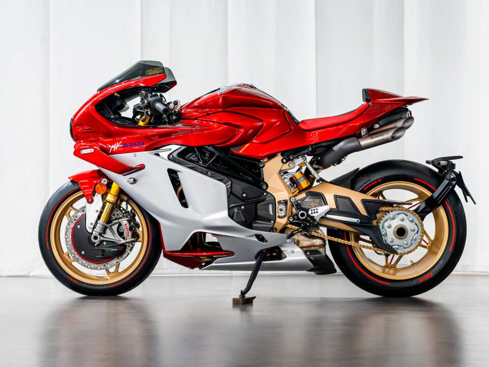 Bild 5/38 von MV Agusta DUMMY (2011)