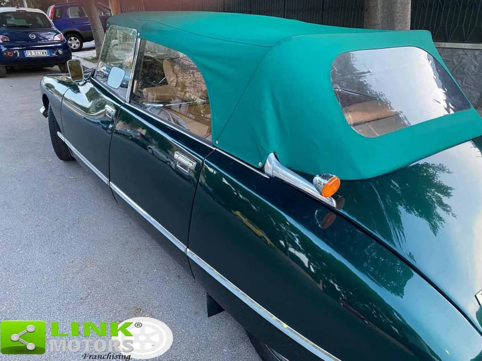 Bild 22/29 von Citroën DS 21 (1972)