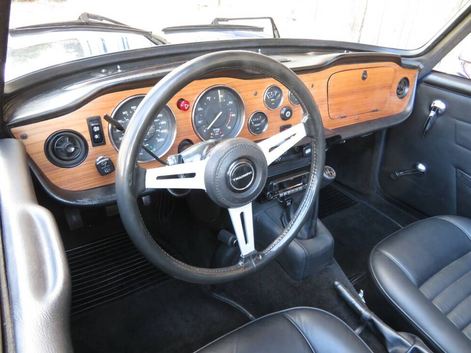 Bild 12/23 von Triumph TR 6 PI (1973)