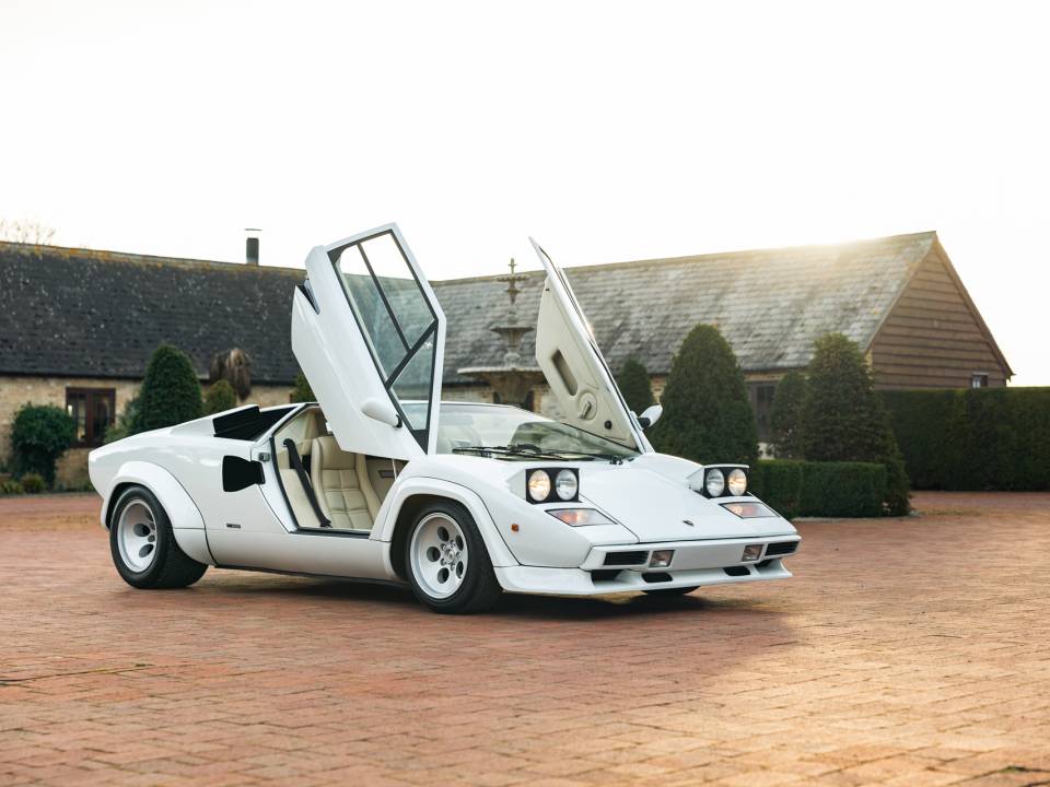 For Sale: Lamborghini Countach 5000 S (1984) offered for Price on request