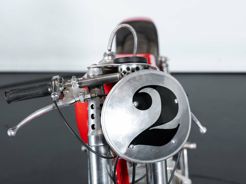 Immagine 22/30 di Ducati DUMMY (1957)