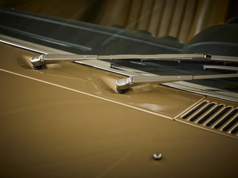 Image 35/99 of Mercedes-Benz 300 SL (1987)