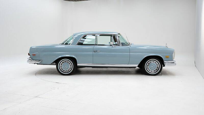 Immagine 6/15 di Mercedes-Benz 280 SE (1968)