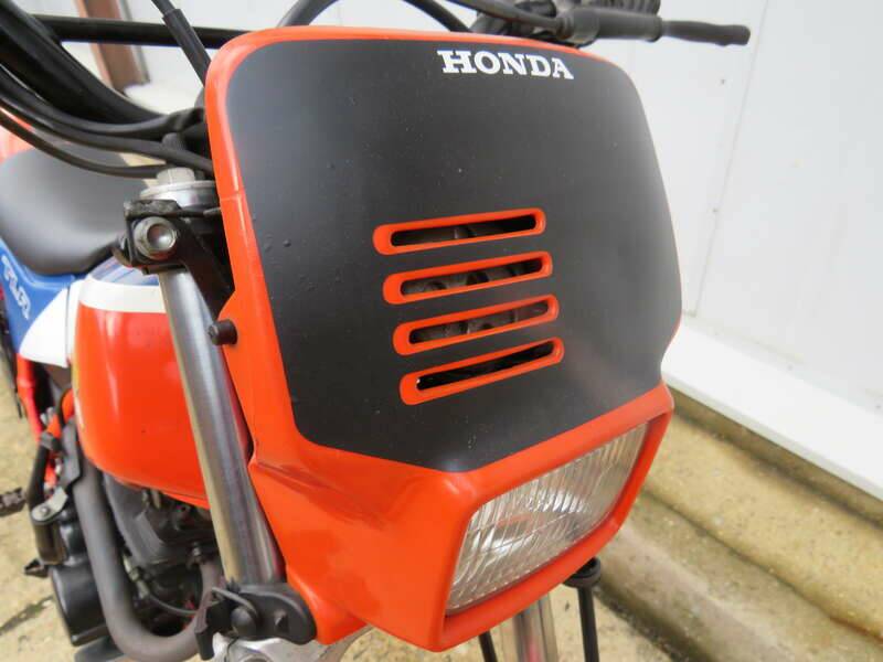 Image 5/34 of Honda TLR 200 (1983)