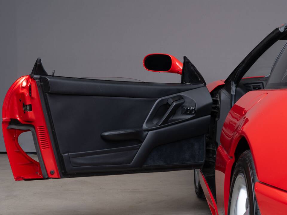 Image 23/37 of Ferrari F 355 F1 GTS (1997)