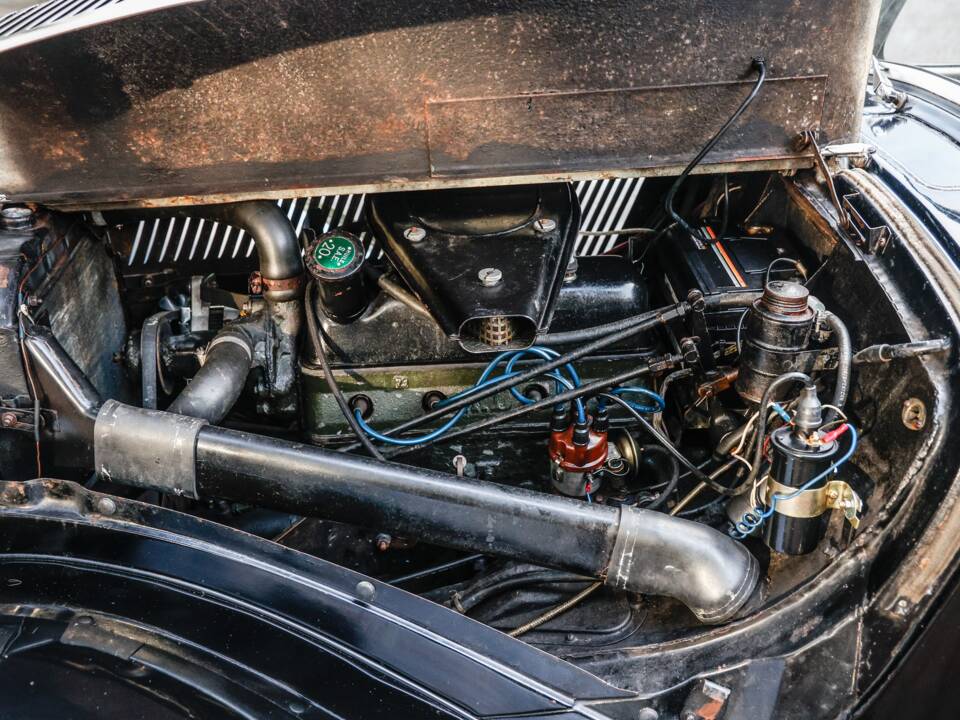 Immagine 34/37 di Citroën Traction Avant 11 BL (1955)