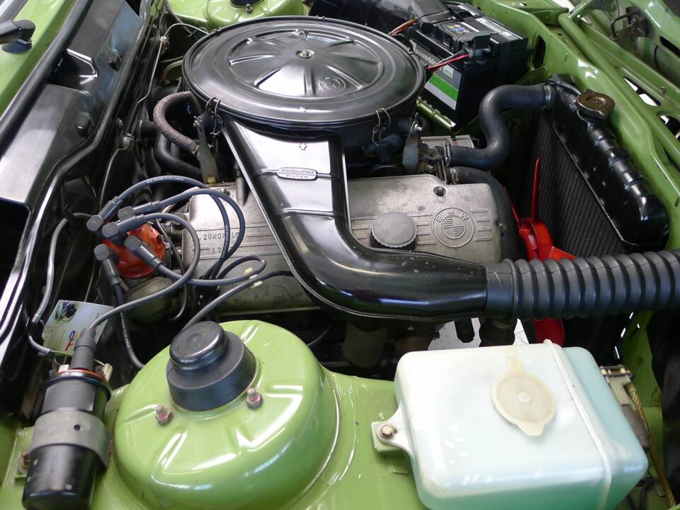 Immagine 9/50 di BMW 318 (1979)