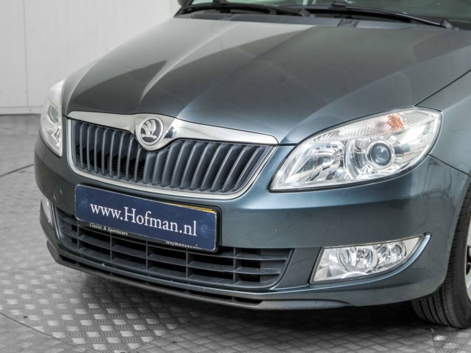 Imagen 19/50 de Skoda Fabia 1.2 TSI Combi (2014)