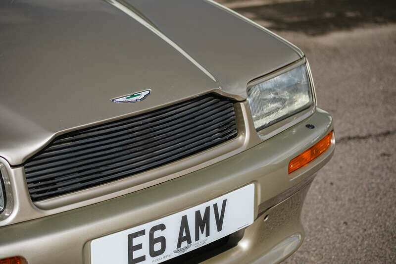 Bild 11/33 von Aston Martin Virage (1990)