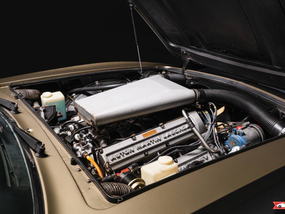 Image 7/7 of Aston Martin V8 "Oscar India" (1980)