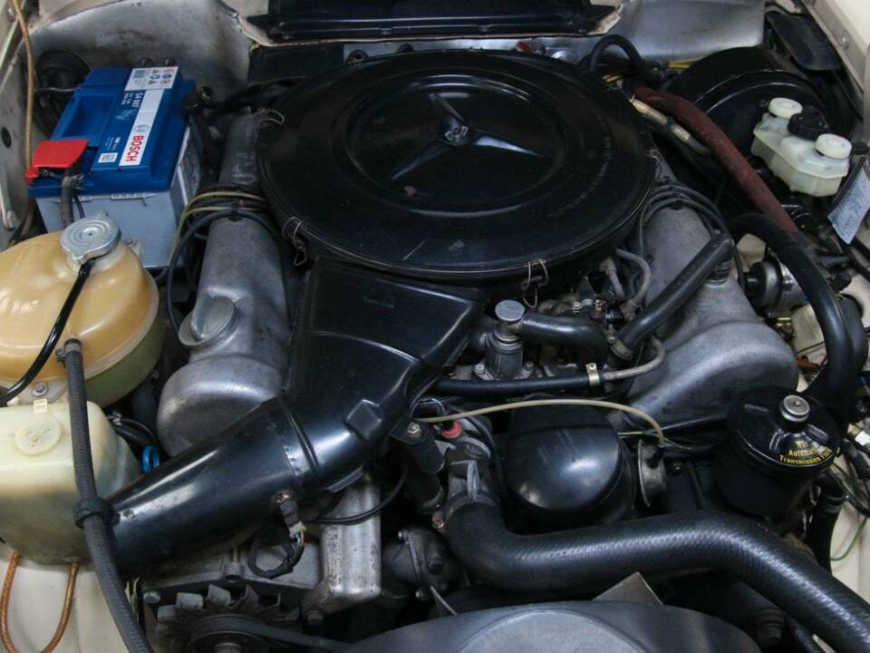 Image 34/50 de Mercedes-Benz 450 SL (1973)