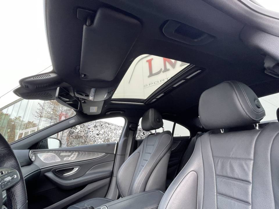 Image 23/38 of Mercedes-Benz CLS 300 d (2020)