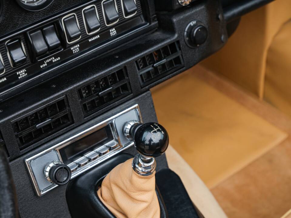 Obraz 37/50 pojazdu Jaguar E-Type V12 (1973)